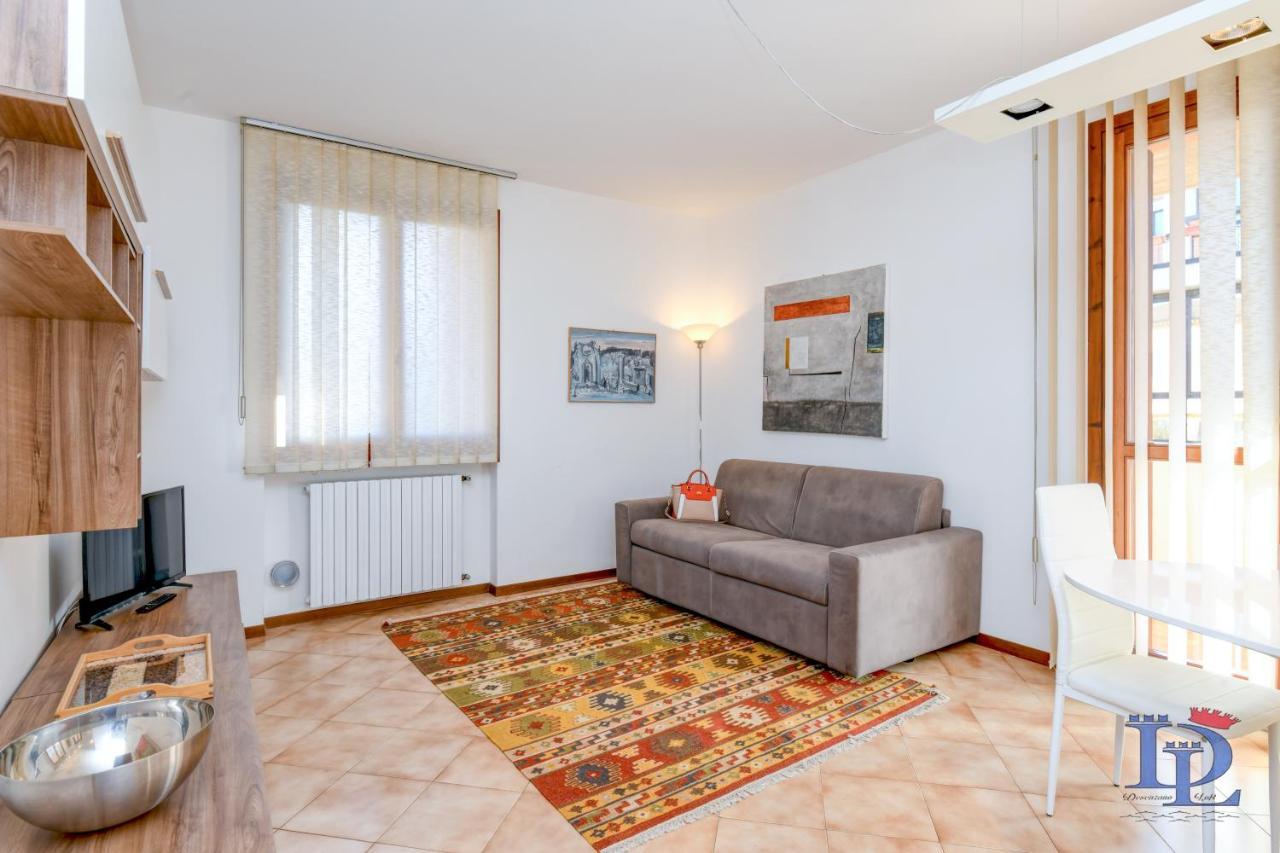 Appartement Desenzanoloft Enjoy à Desenzano del Garda Extérieur photo