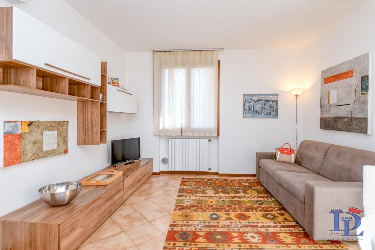 Appartement Desenzanoloft Enjoy à Desenzano del Garda Extérieur photo